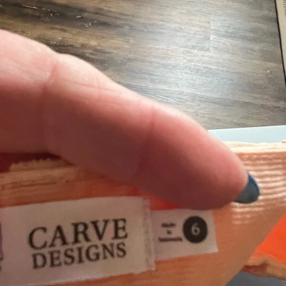 Carve Designs Pink Jean Shorts Frayed Hem - Picture 4 of 4